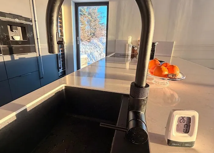 Lofoten Viewpoint 13 Villaer Vestvagoy