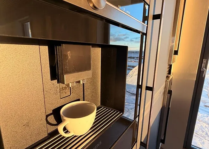 Lofoten Viewpoint 13 *